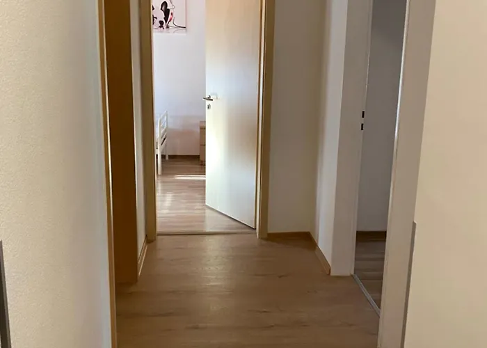 Mit 4 Schlafzimmer, Bis 6 Personen, Privatparkplatz * Ludwigshafen